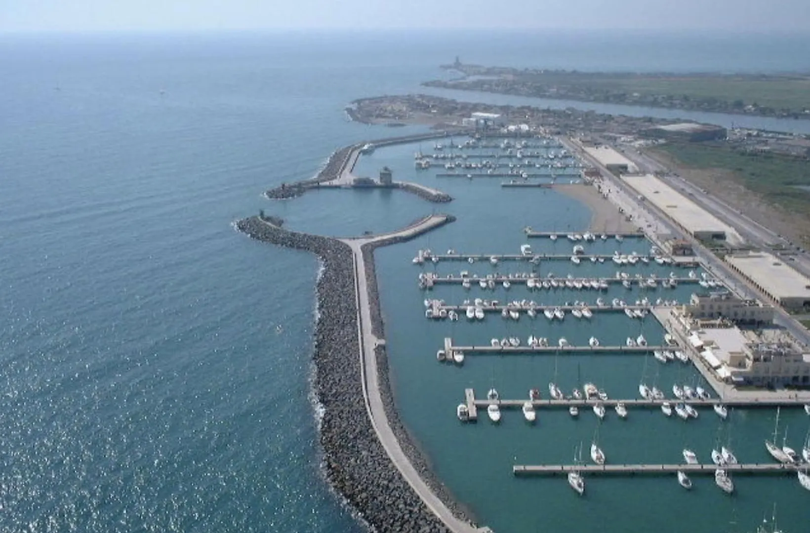 Piuma Celeste A Due Passi Dal Mare E Dal Centro Storico Lido di Ostia 0*,  Italy